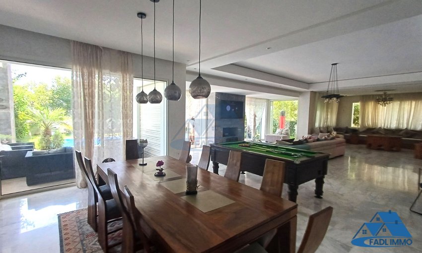Villa for sale with swimming pool - view 4