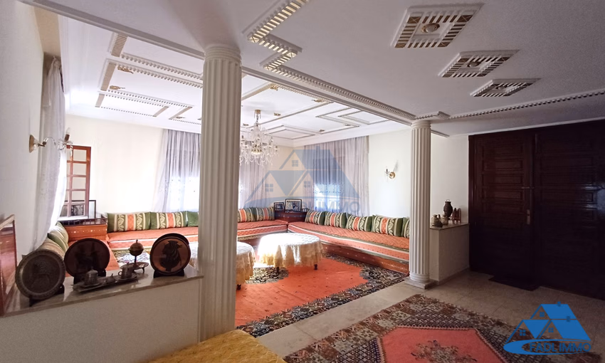 Villa à vendre avec terrasse