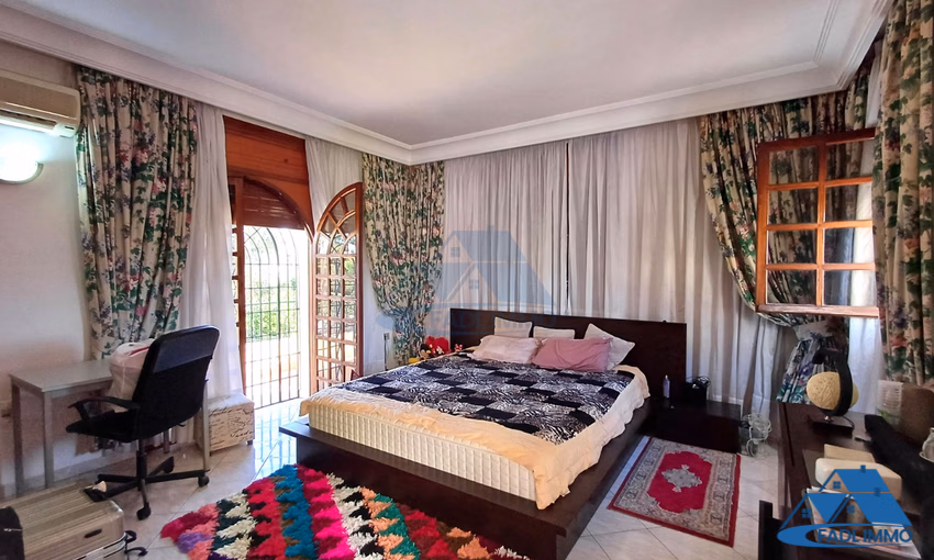 Villa à vendre avec terrasse