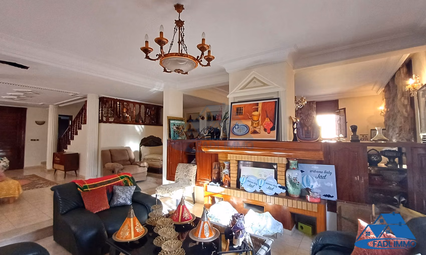 Villa à vendre avec terrasse