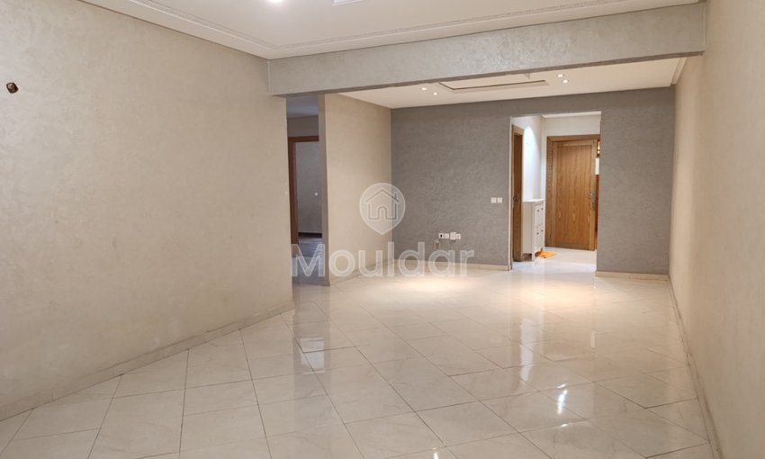 Appartement à louer au troisième étage