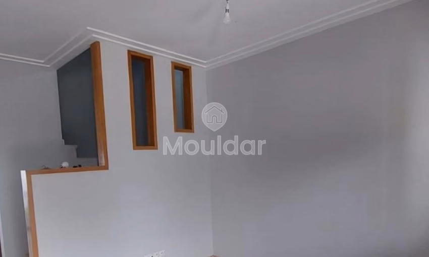 Villa à louer - 3 chambres, 2 étages, 223 m² Villa à louer - 3 chambres, 2 étages, 223 m²