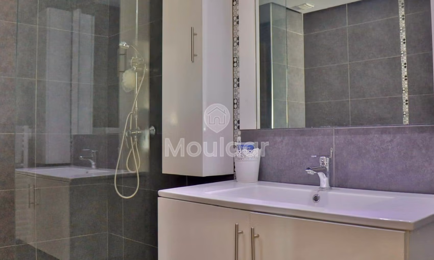 Apartamento en alquiler con piscina