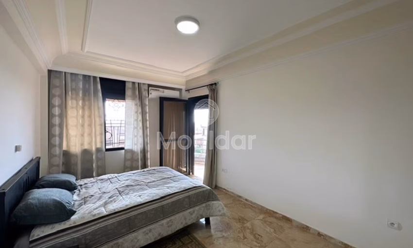 Appartement à vendre - 3 chambres, 160 m², 3ème étage