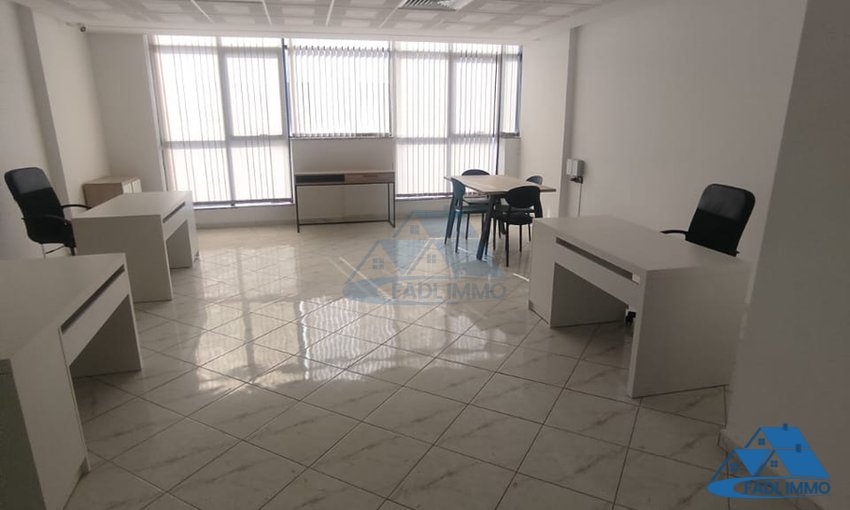 Office for sale on the sixth floor - view 2