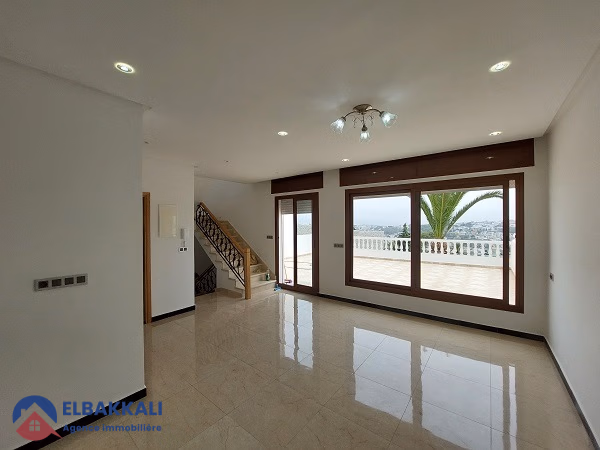 Villa for rent with terrace