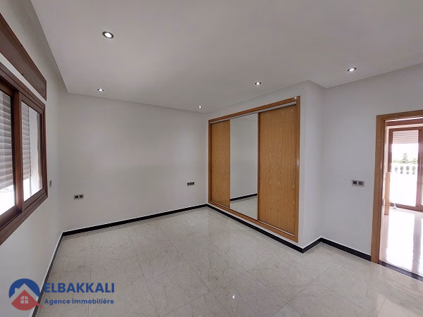 Villa for rent with terrace