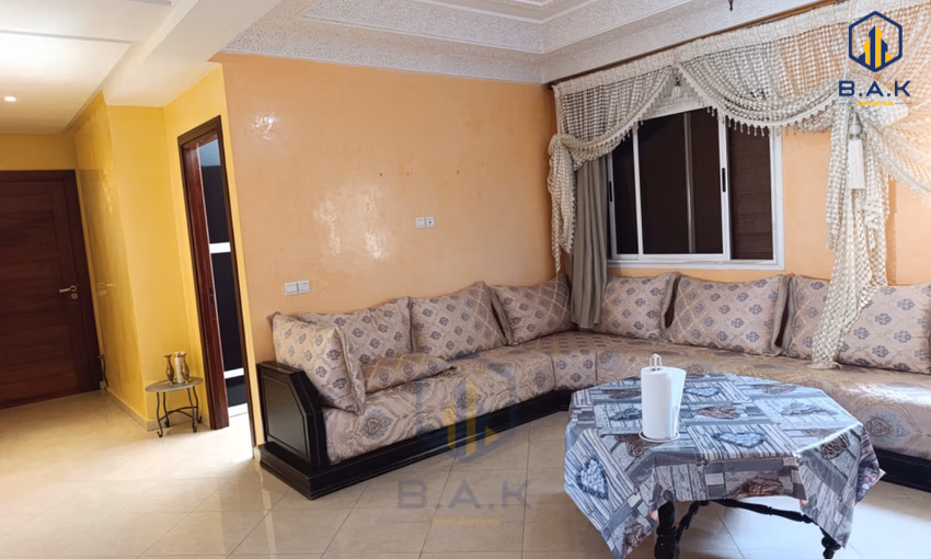 شقة للشراء مع شرفة في الطابق الأرضي