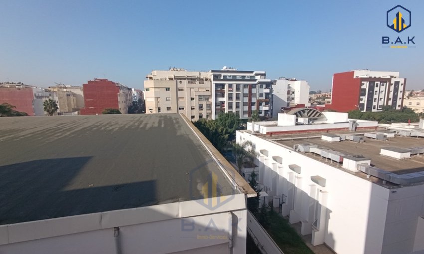 Apartamento à venda com varanda - view 12