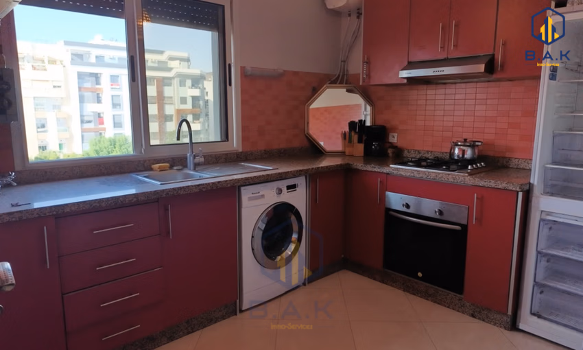 شقة للشراء مع شرفة في الطابق الأرضي