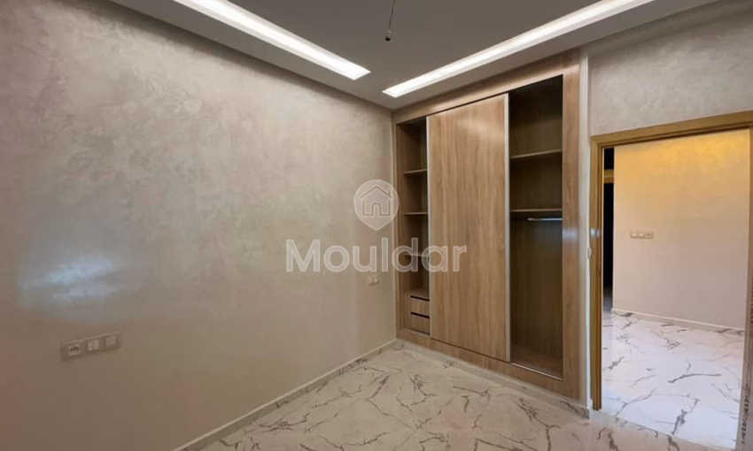 Apartamento en venta en Fez - 3 habitaciones, Ruta de Sefrou, 3er piso. Apartamento en venta en Fez - 3 habitaciones, Ruta de Sefrou, 3er piso.