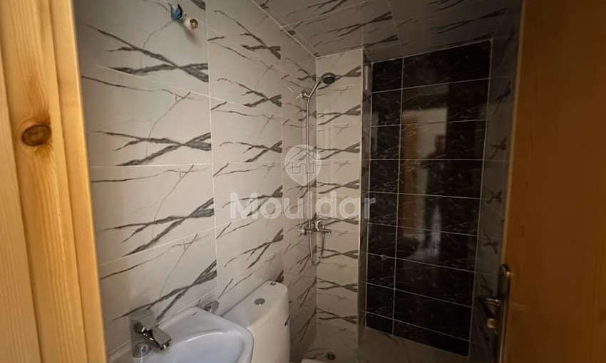 Apartamento en venta en Fez - 3 habitaciones, Ruta de Sefrou, 3er piso. Apartamento en venta en Fez - 3 habitaciones, Ruta de Sefrou, 3er piso.