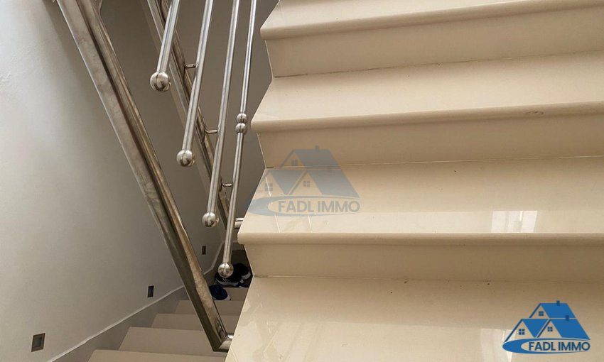 venta de casa comercial casi nueva en ISMAILIA KENITRA - view 18