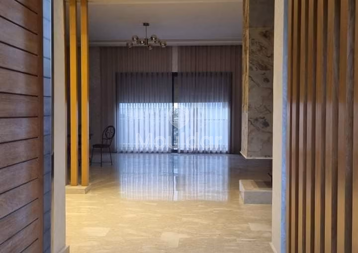 Villa en venta en Dar Bouazza, 4 habitaciones, superficie 616m².
