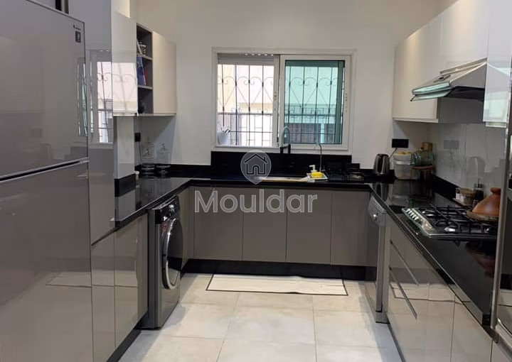 شقة للبيع في الدار البيضاء - 3 غرف نوم، 125 م²، 2 مارس