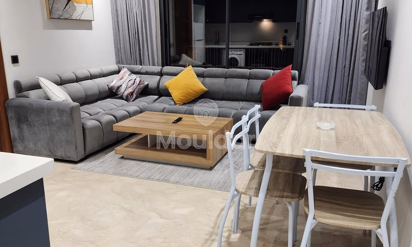 Studio for rent with balcony on the third floor Studio for rent with balcony on the third floor