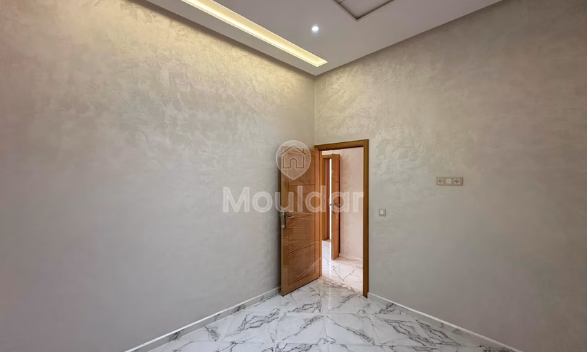 Apartamento de 3 habitaciones en venta, 90m² Apartamento de 3 habitaciones en venta, 90m²