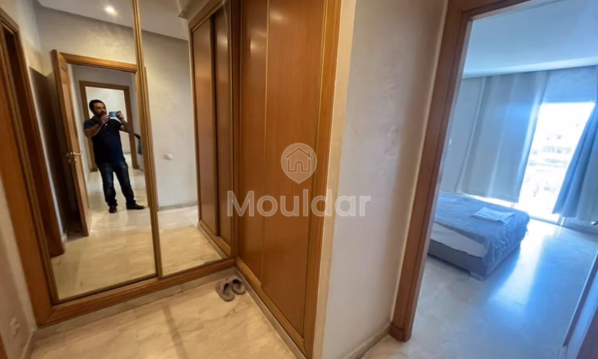 شقة للإيجار - 3 غرف نوم، 160م²، المعاريف، الدار البيضاء