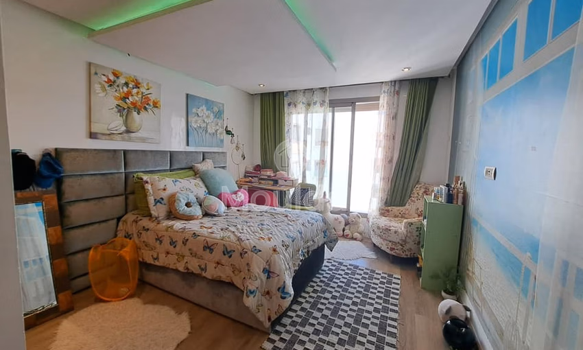 شقة للبيع في الدار البيضاء، أنفا - 2 غرف، 121 م².