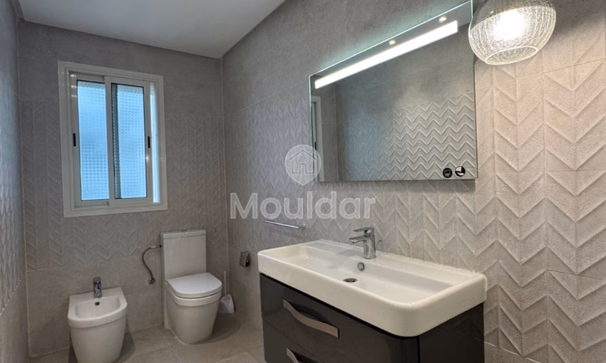 Apartment for rent with terrace Apartment for rent with terrace