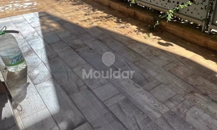 شقة للإيجار، غرفتان، 72 متر مربع