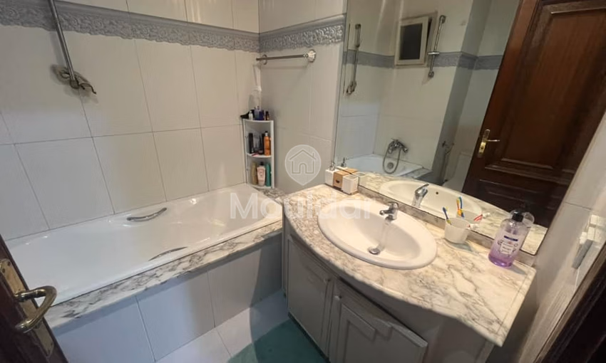 Appartement à vendre à Casablanca, secteur Gauthier, 4 chambres, 218 m².