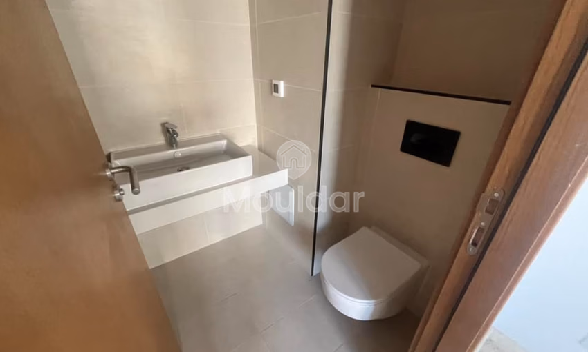 استوديو للإيجار في غوثييه، الدار البيضاء - 50م²، الطابق الخامس.