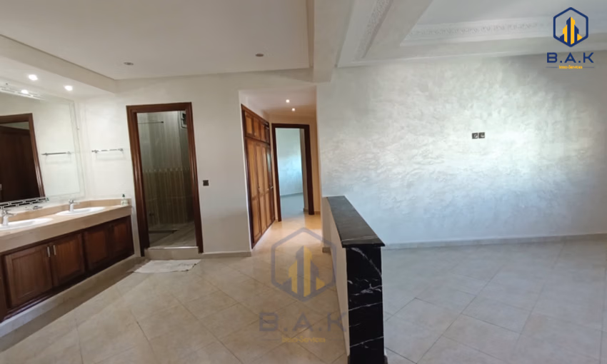 Apartment for rent on the sixth floor Apartment for rent on the sixth floor