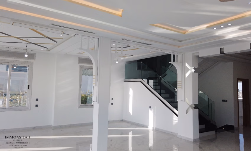 Villa for buy with swimming pool