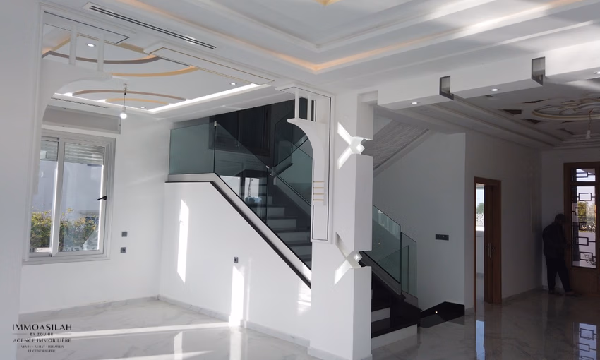 Villa for buy with swimming pool