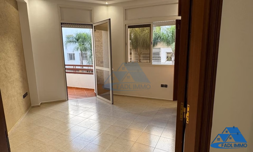 Apartment for rent with balcony