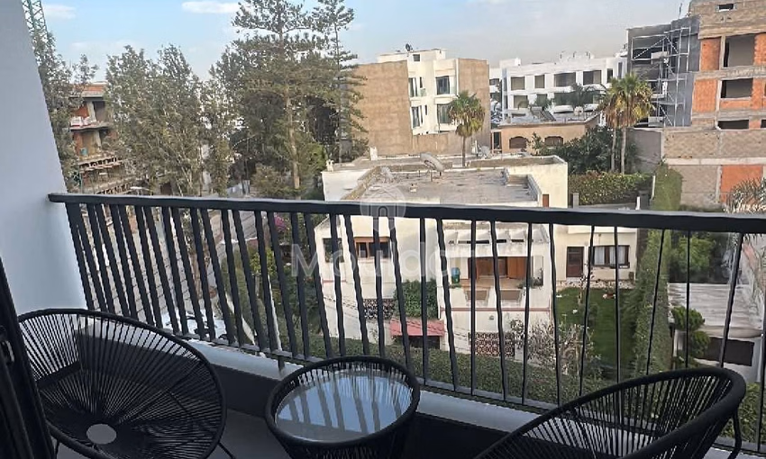 Estudio nuevo en alquiler con aparcamiento