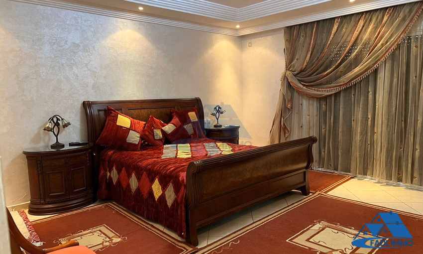 فيلا للشراء مع تراس فيلا للشراء مع تراس