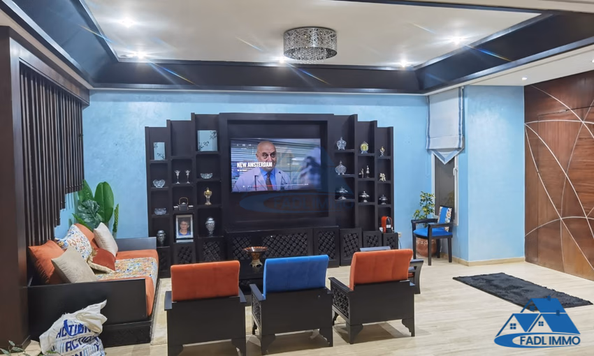 فيلا للشراء مع تراس فيلا للشراء مع تراس