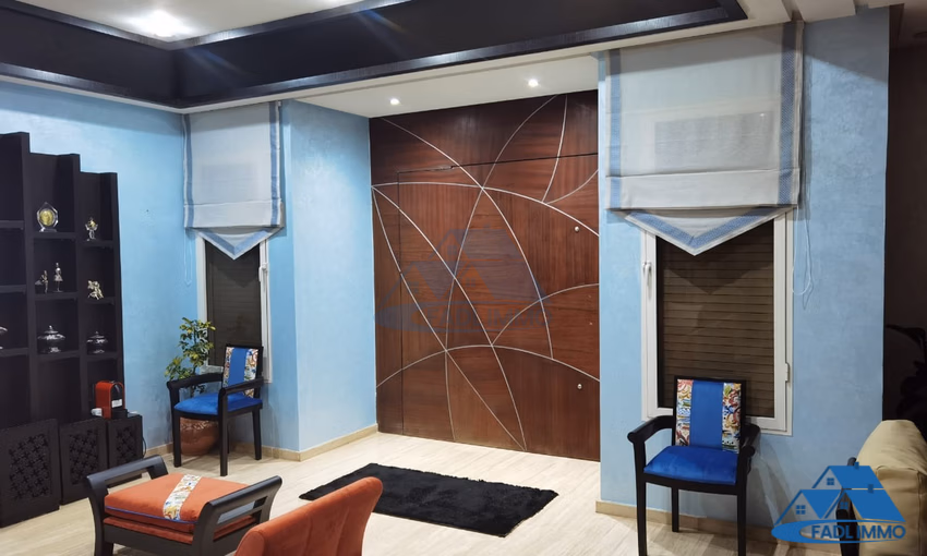 فيلا للشراء مع تراس فيلا للشراء مع تراس