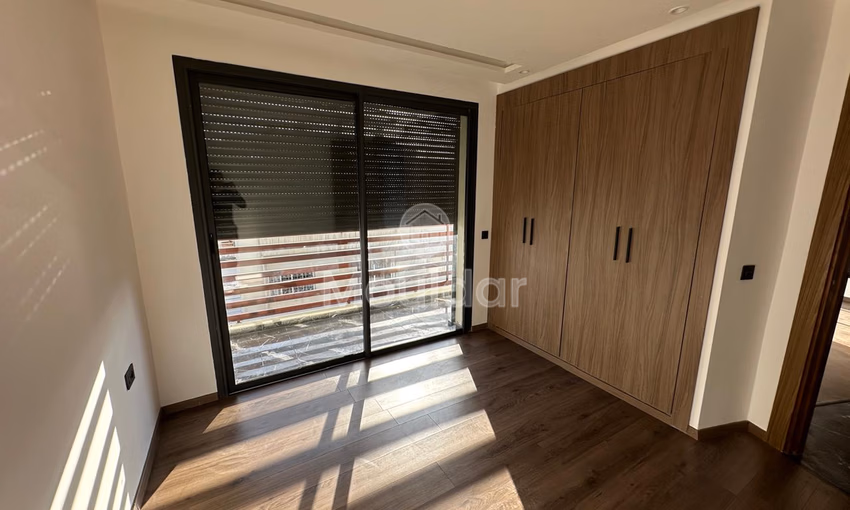 Appartement lumineux à louer dans le quartier 2 Mars Appartement lumineux à louer dans le quartier 2 Mars