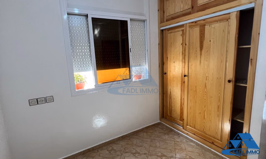 شقة للشراء في الطابق الثاني