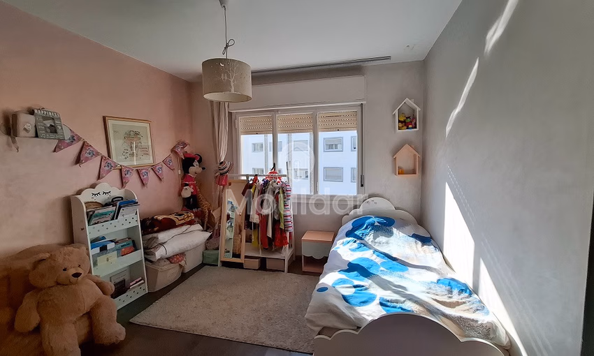 شقة للشراء مع تراس في الطابق الخامس