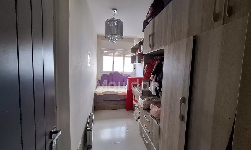 شقة للشراء مع تراس في الطابق الخامس