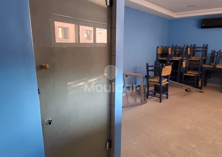 Locaux Commerciaux à Louer à Marrakech - Guéliz, 74m² Locaux Commerciaux à Louer à Marrakech - Guéliz, 74m²