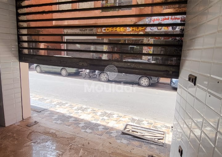 Locaux Commerciaux à Louer à Marrakech - Guéliz, 74m² Locaux Commerciaux à Louer à Marrakech - Guéliz, 74m²