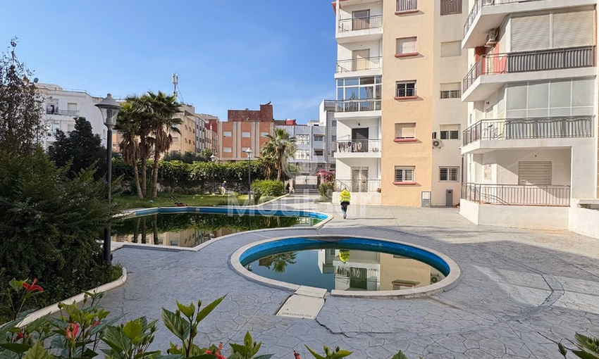Apartamento en venta con piscina