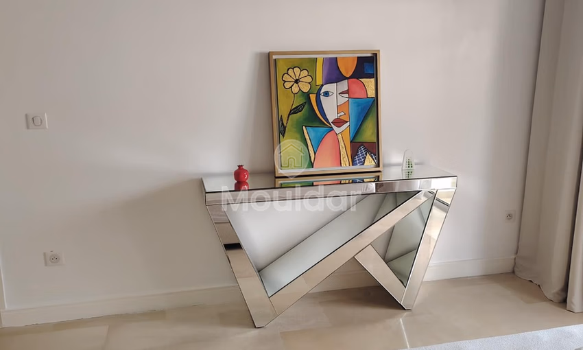 شقة للشراء مع موقف سيارات في الطابق الثالث