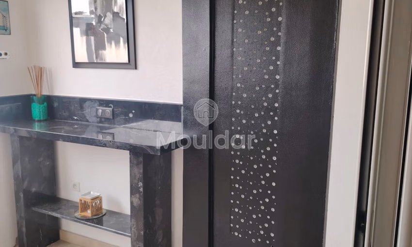 شقة للشراء مع موقف سيارات في الطابق الثالث