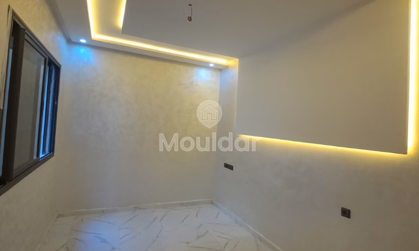 شقة جديدة للشراء في الطابق الأول شقة جديدة للشراء في الطابق الأول