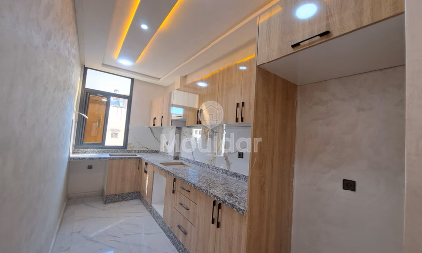 شقة جديدة للشراء في الطابق الأول شقة جديدة للشراء في الطابق الأول