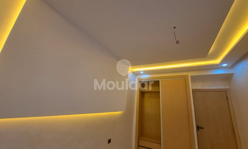 شقة جديدة للشراء في الطابق الأول شقة جديدة للشراء في الطابق الأول