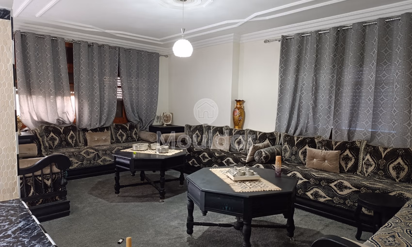 فيلا للشراء مع تراس