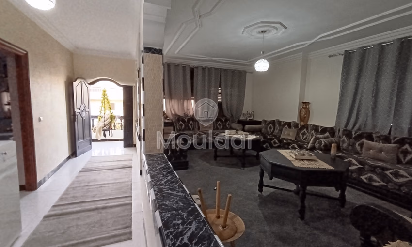 فيلا للشراء مع تراس