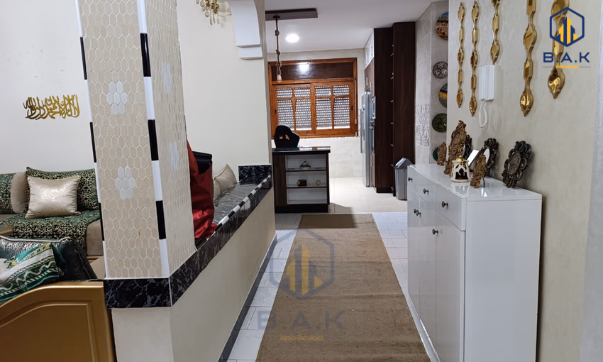 Villa for buy with terrace